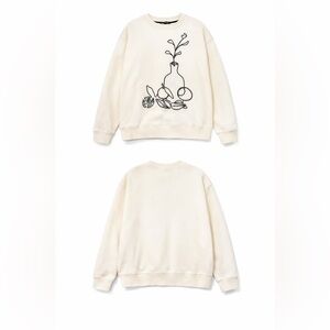 Zara Cream Embroidered Graphic Sweatshirt Heavyweight Cozy Size L